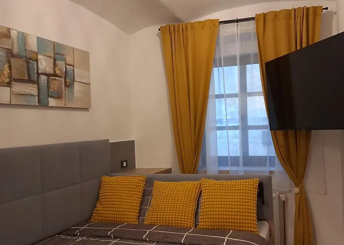 Under The Castle * Škofja Loka